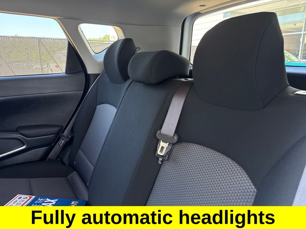Used 2023 White Kia LX image 35