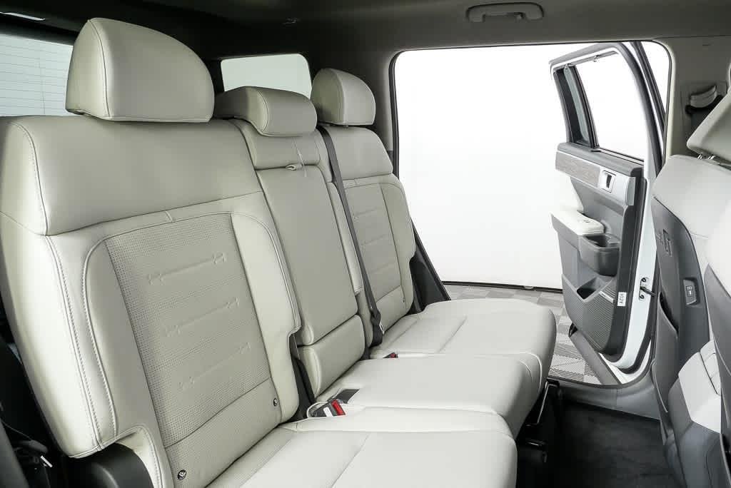 New 2026 Ecotronic Gray Hyundai Limited image 32