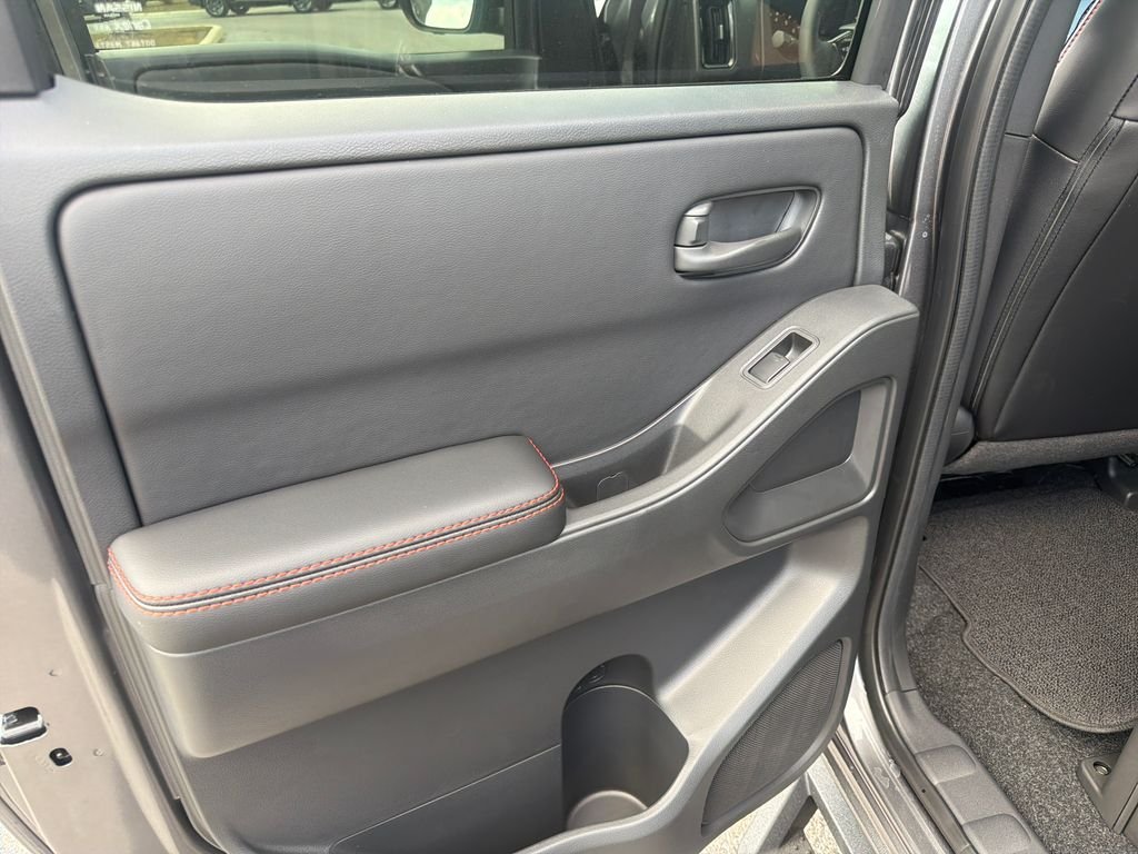 New 2026 Nissan Frontier PRO-4X 4D Crew Cab