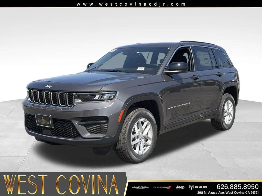 New 2026 Baltic Gray Metallic Clearcoat Jeep Laredo image 1