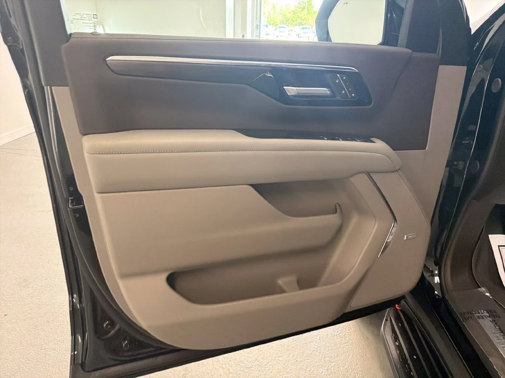 New 2027 Black Chevrolet LT image 12