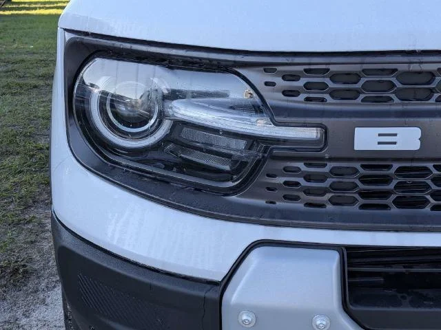 New 2026 Oxford White Ford Badlands® image 35