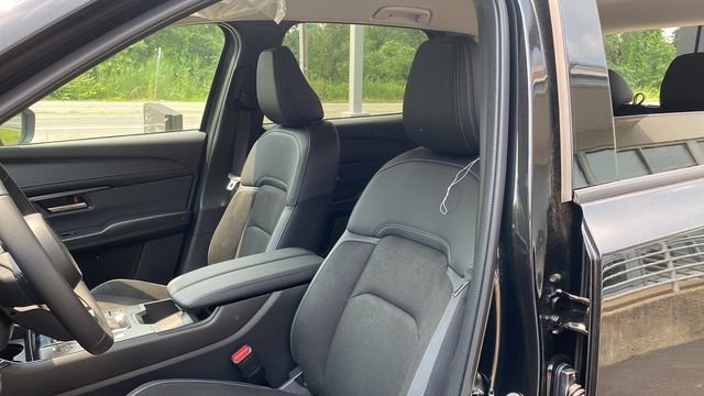 New 2026 Jet Black Mica Mazda 2.5 S Select AWD image 13