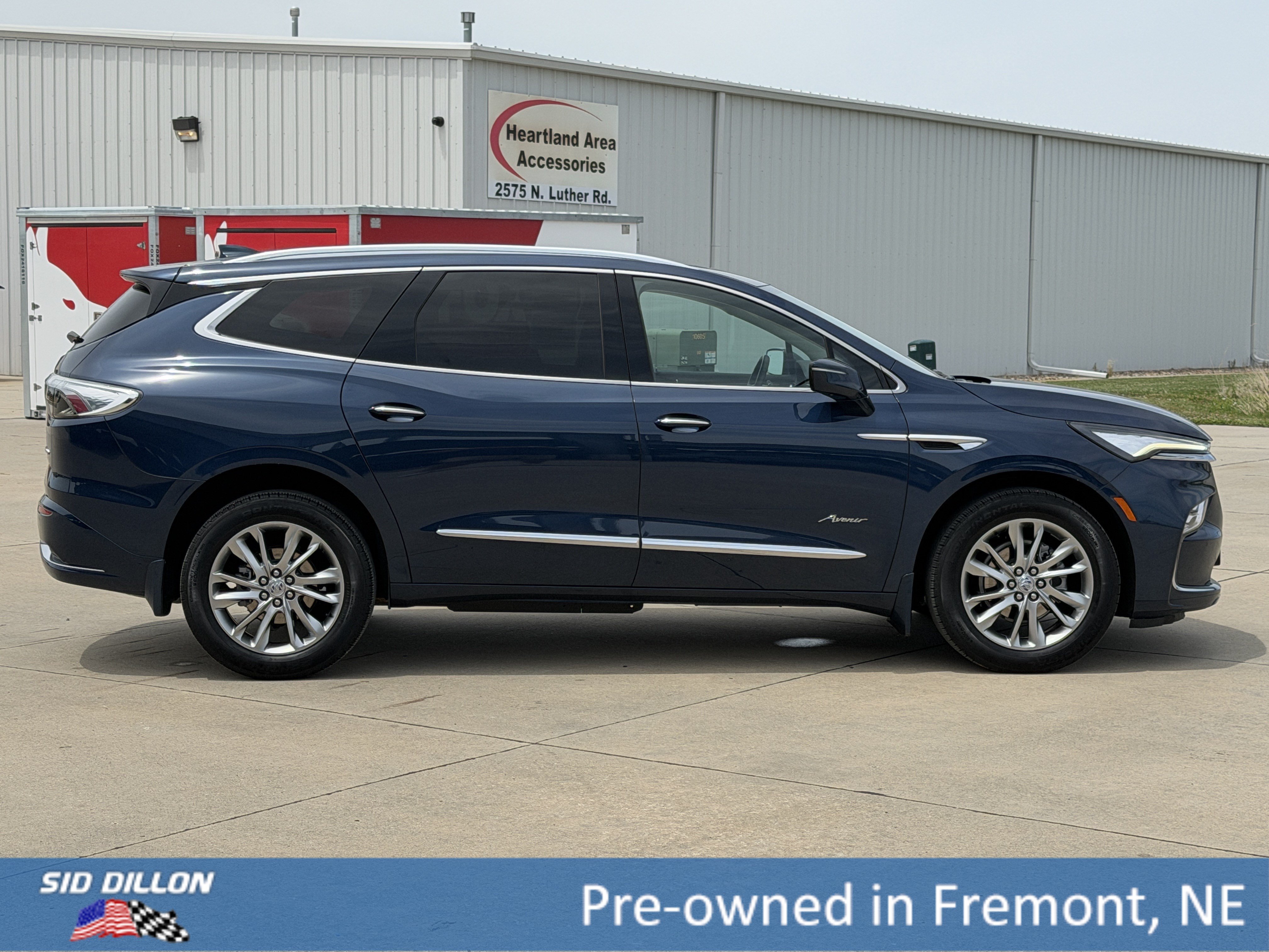 Used 2023 Emperor Blue Metallic Buick Avenir image 3