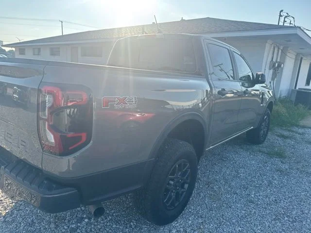 Used 2025 Gray Ford XLT image 3