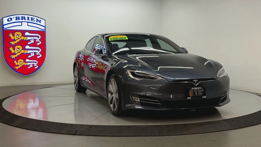 Used 2021 Tesla Model S Long Range Plus with VIN 5YJSA1E2XMF421561 for sale in Normal, IL
