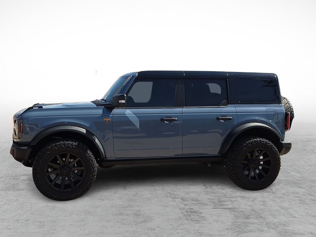 Used 2025 Azure Gray Metallic Ford Badlands image 6