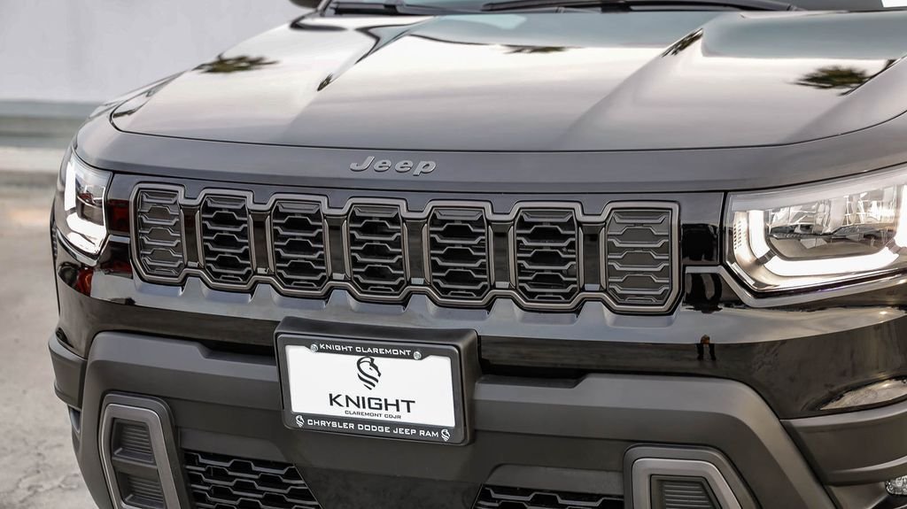 New 2026 Diamond Black Jeep Laredo image 6