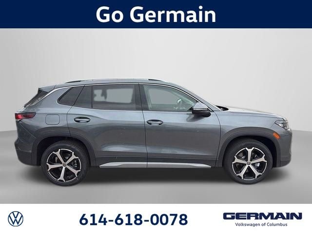 New 2026 Platinum Gray Metallic Volkswagen 2.0T SE image 4