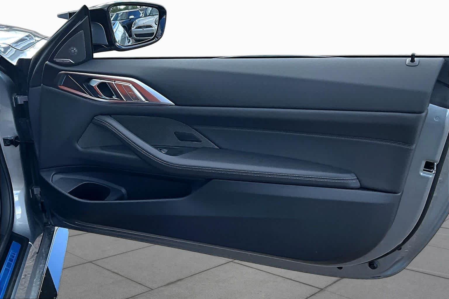 Used 2027 Skyscraper Grey Metallic BMW  image 18