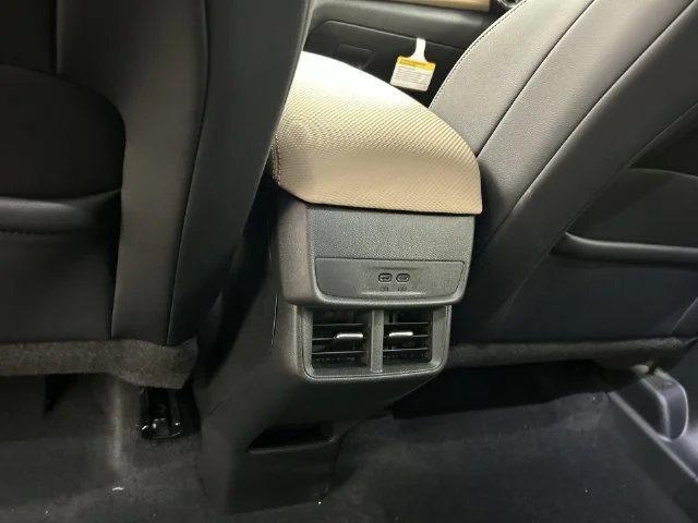 2027 Chevrolet Equinox ACTIV - Photo 27