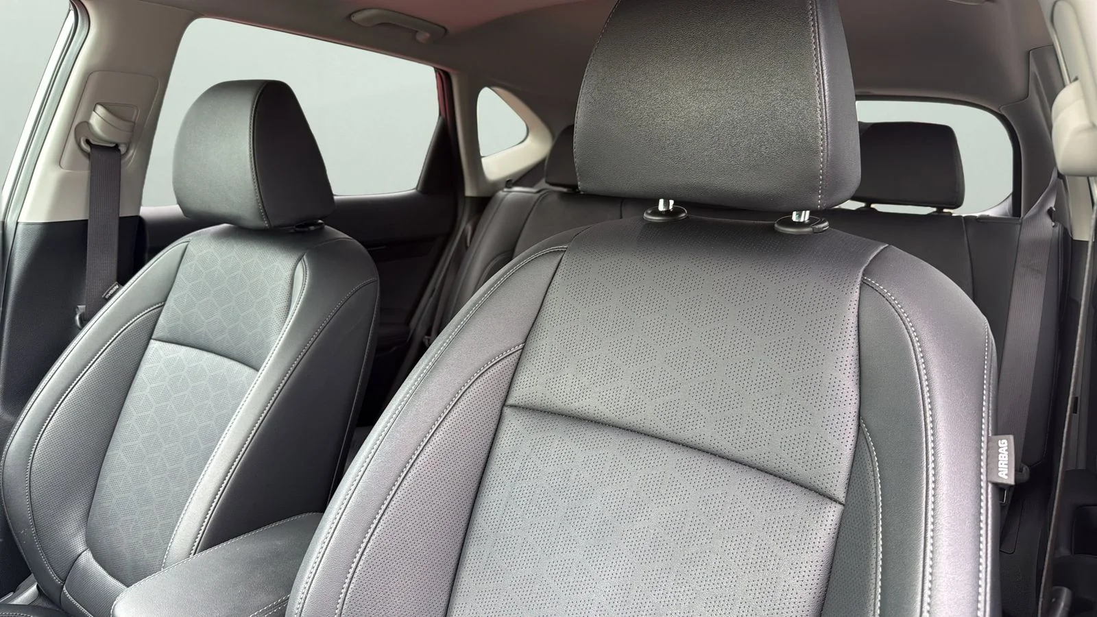 Used 2025 Gray Kia EX image 9