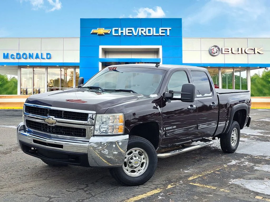 2008 Chevrolet Silverado HD 1LT 4WD Crew Cab SWB's photo