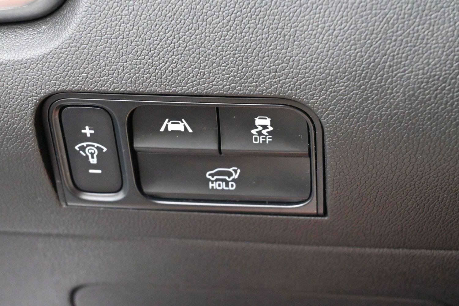 Used 2021 Glacial White Pearl Kia SX image 20