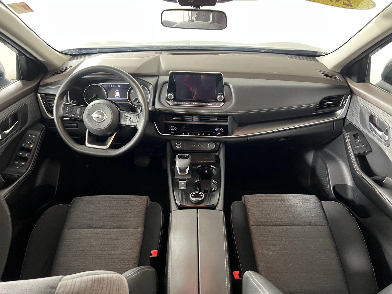 Used 2023 Gun Metallic Nissan SV image 20