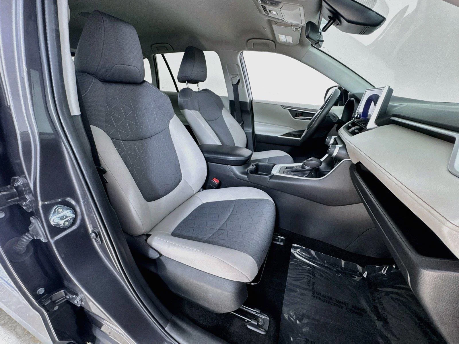 Used 2024 Magnetic Gray Metallic Toyota XLE image 26