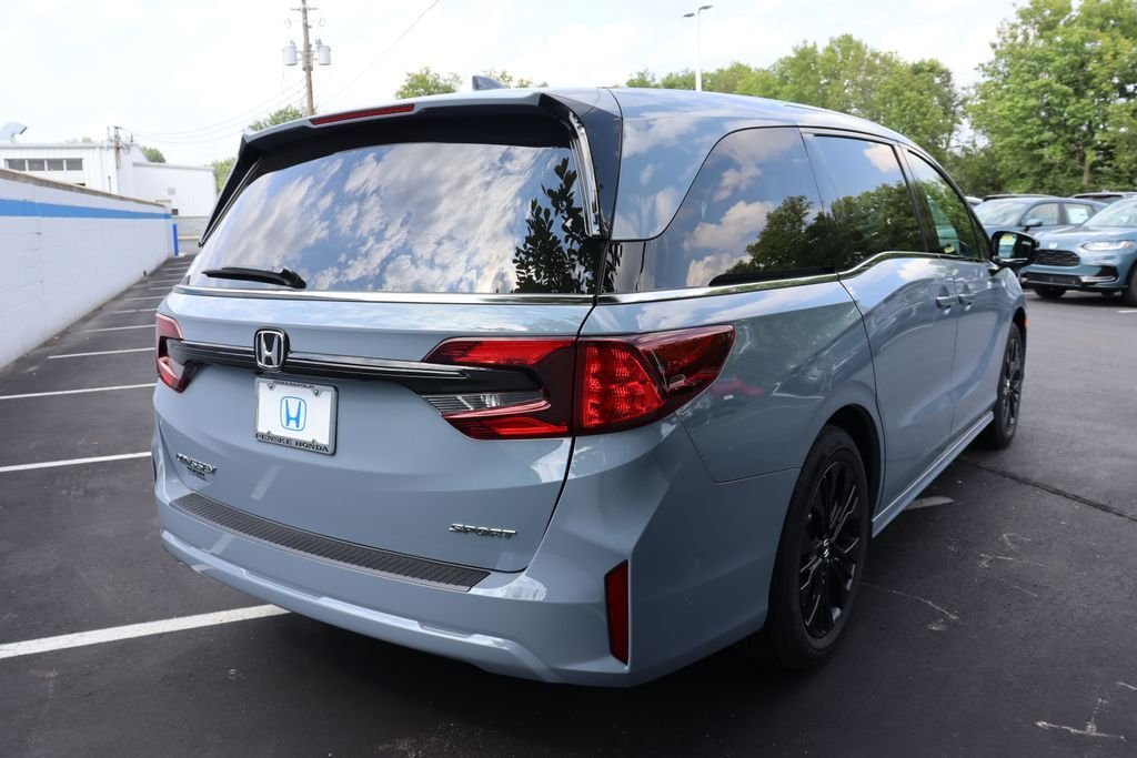 New 2026 Sonic Gray Pearl Honda Sport-L image 5