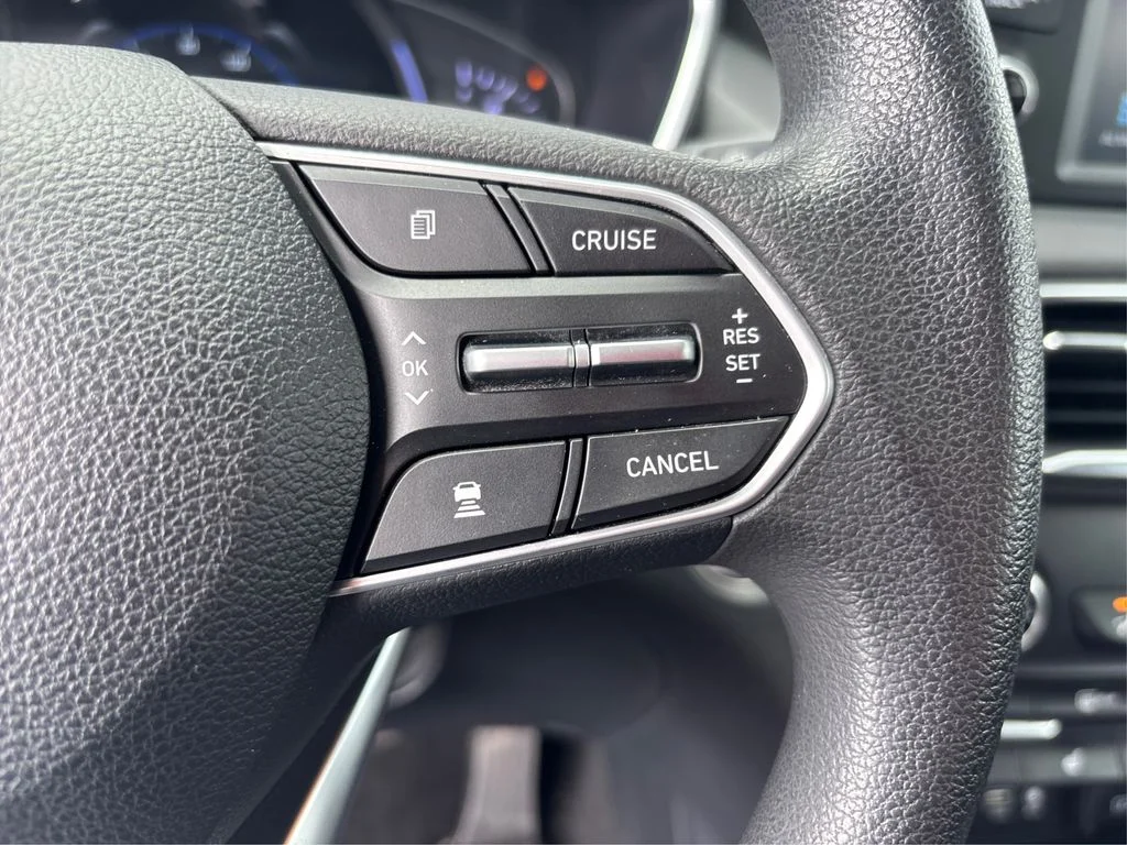 Used 2020 Green Hyundai SEL image 30