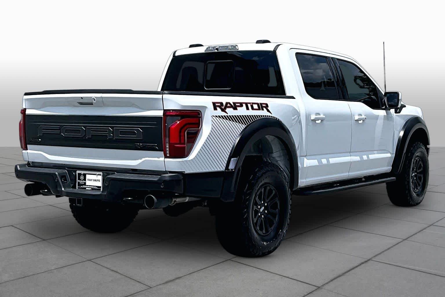 Used 2025 Oxford White Ford Raptor image 24