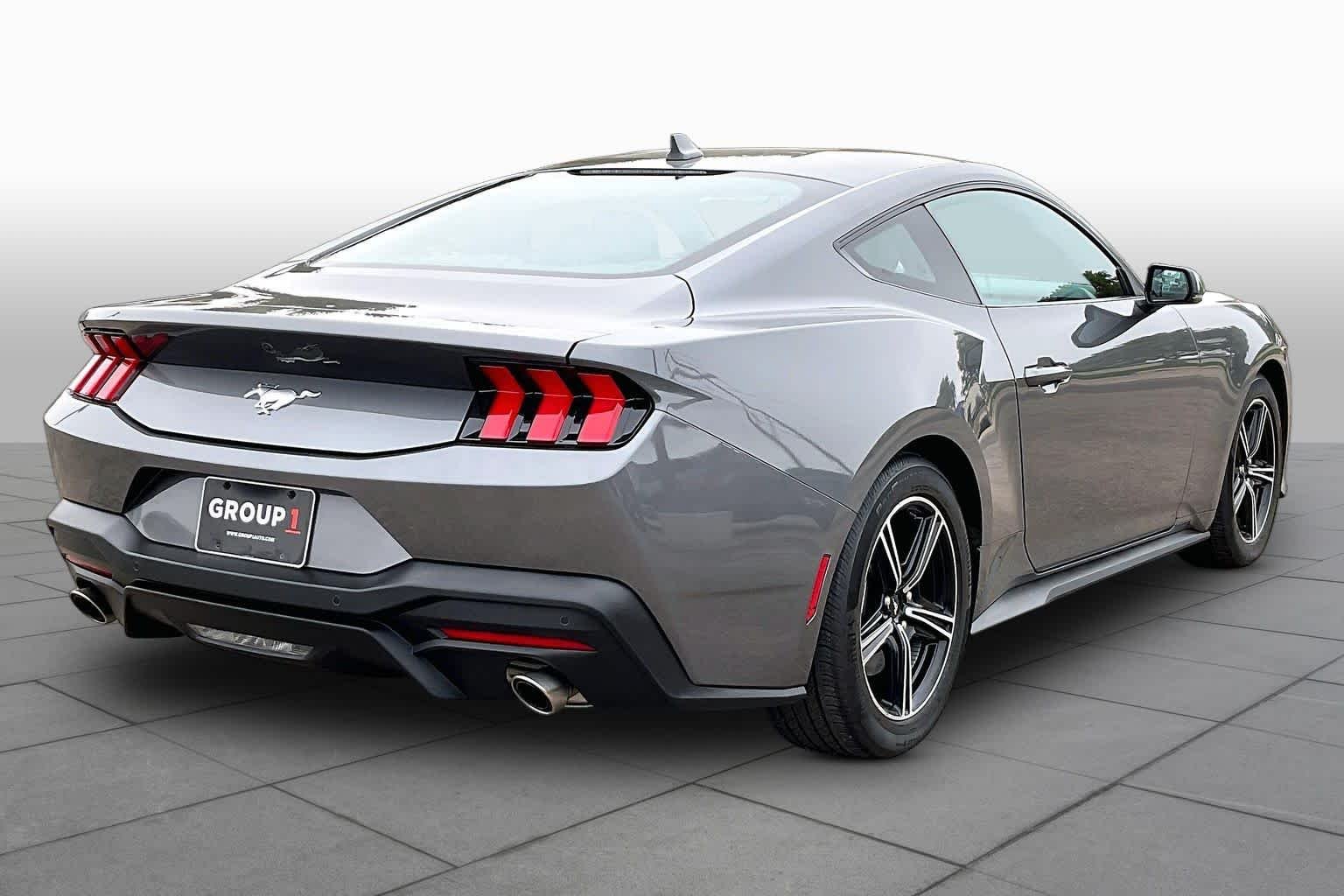 Used 2024 Carbonized Gray Ford EcoBoost Premium image 10