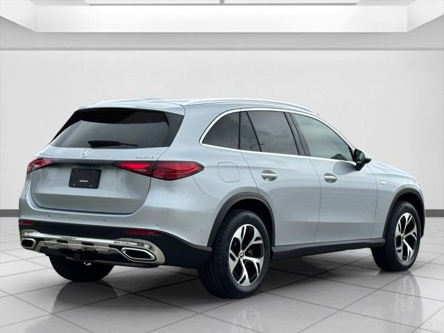 2025 Mercedes-Benz GLC Base - Photo 3