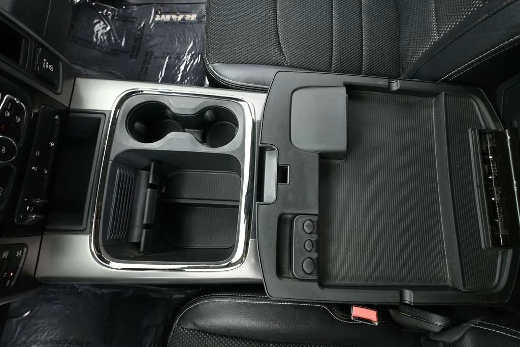 Used 2018 White Ram Sport image 27