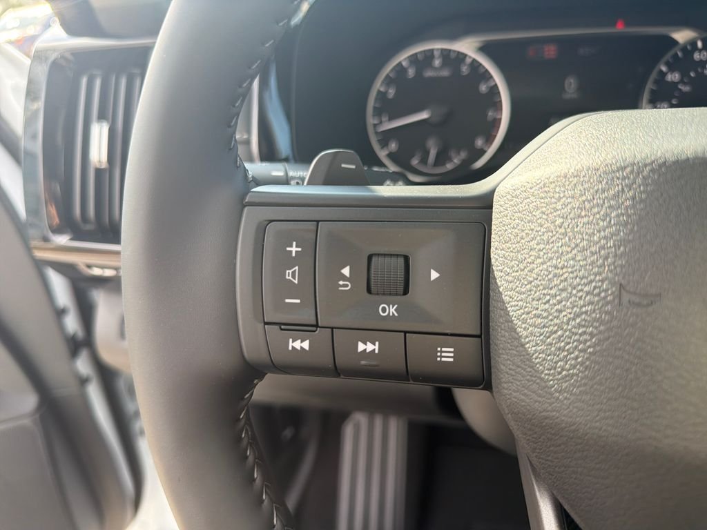 New 2026 Nissan Pathfinder SV 4D Sport Utility