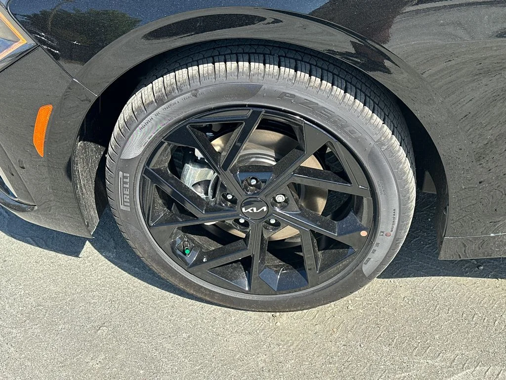 New 2026 Black Kia GT-Line image 11