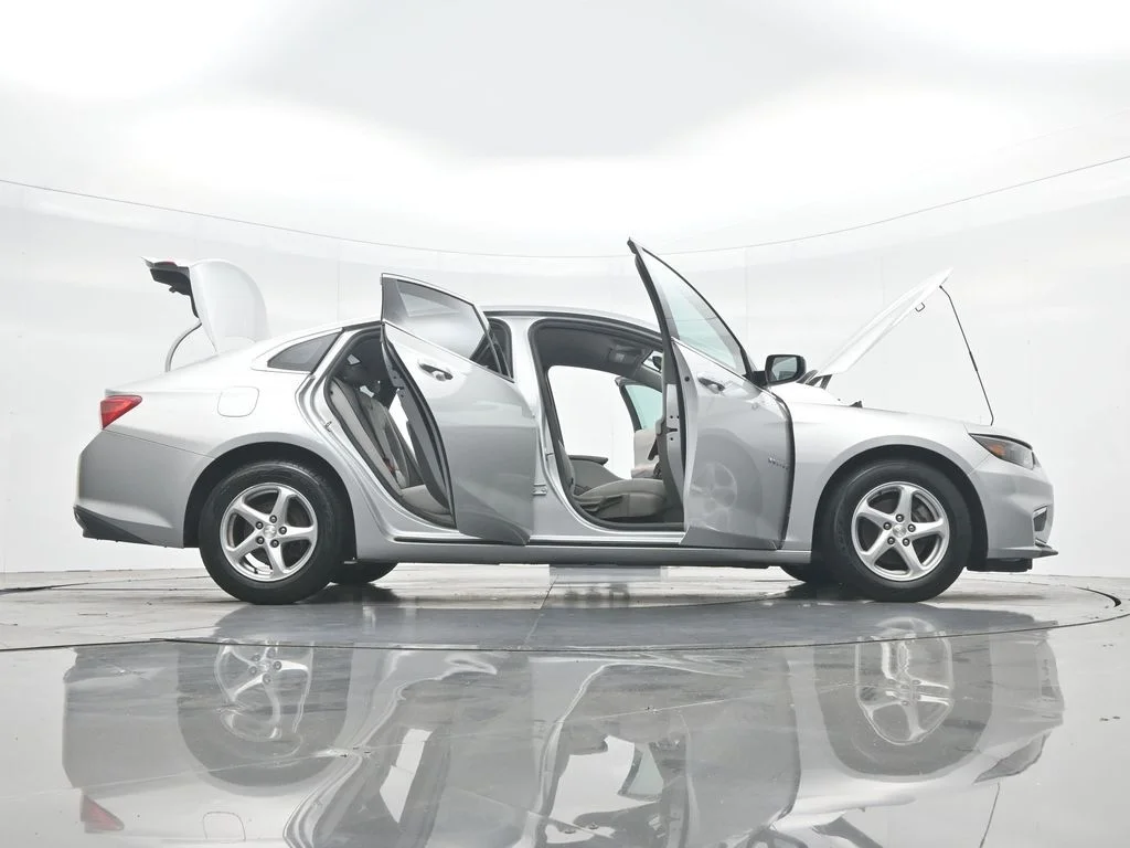 Used 2017 Silver Ice Metallic Chevrolet LS image 48