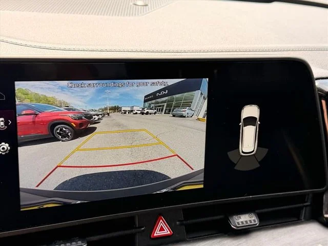 Used 2023 Green Kia X-Line image 25
