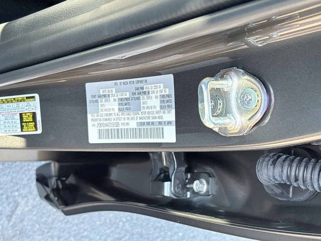 New 2026 Machine Gray Metallic Mazda 2.5 S Preferred AWD image 35