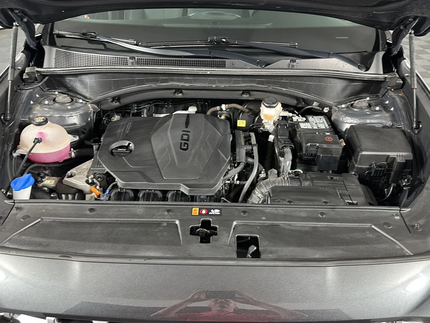Used 2022 Portofino Gray Hyundai SEL image 3