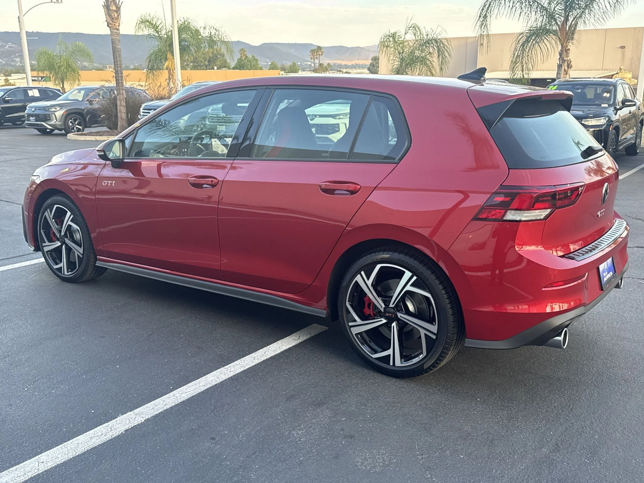 New 2026 Kings Red Metallic Volkswagen SE image 5