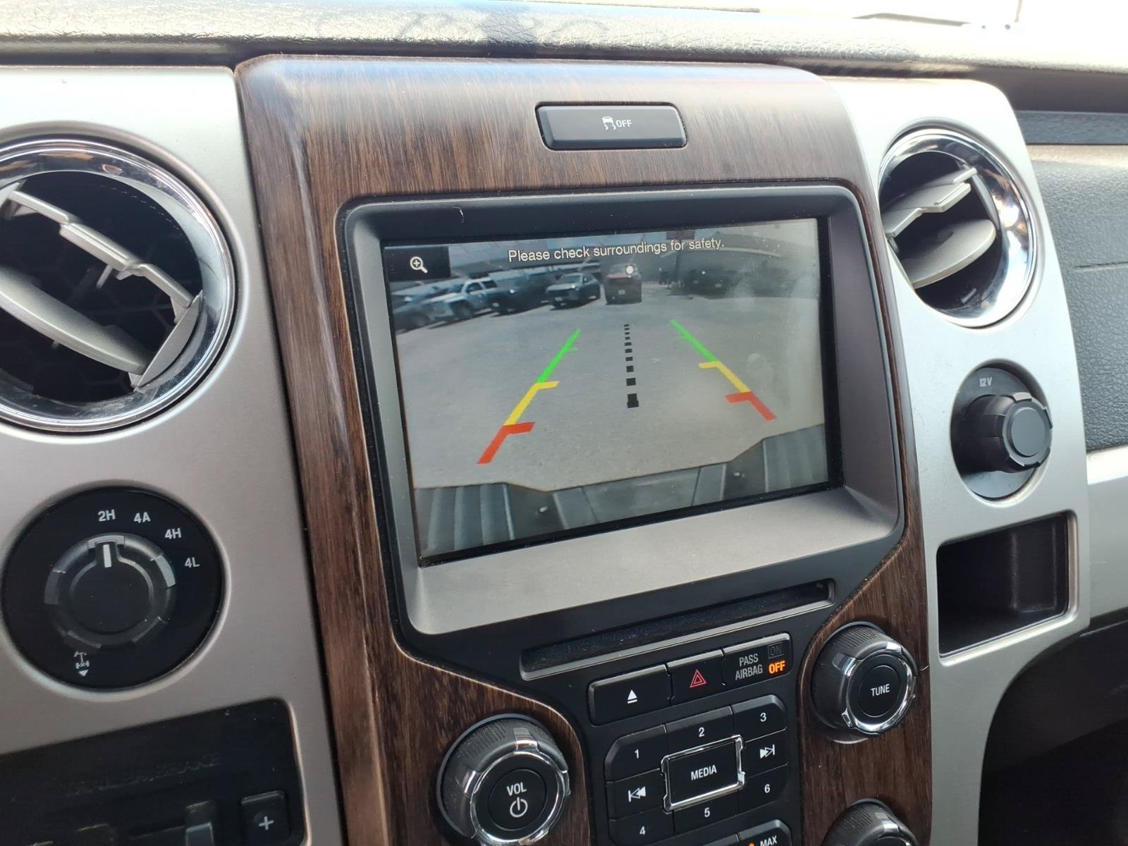 Used 2014 Gray Ford Platinum image 20