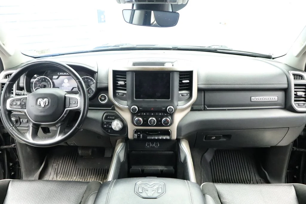 Used 2022 Black Ram Laramie image 27