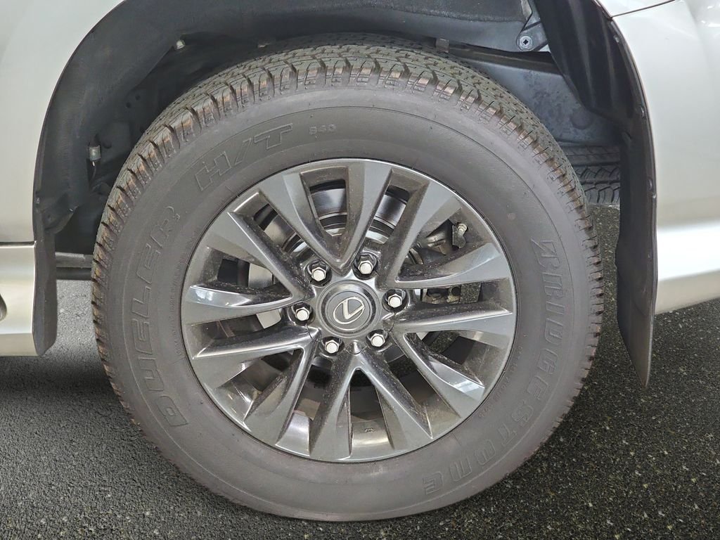 2023 Lexus GX PREMIUM - Photo 31