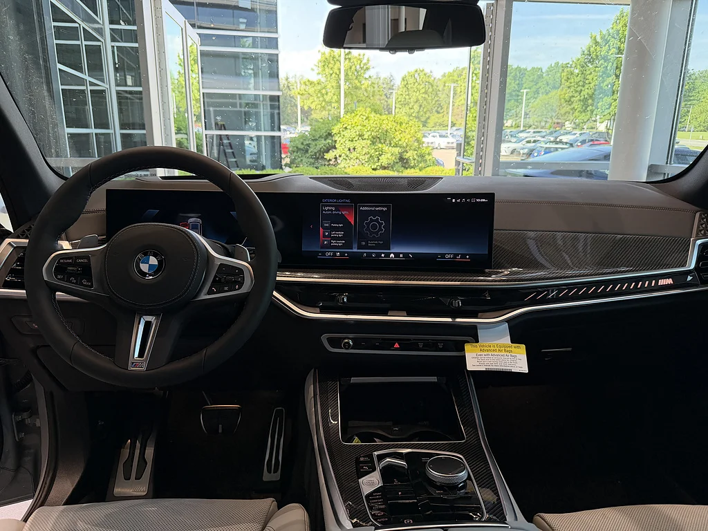 New 2026 Brooklyn Grey Metallic BMW M60i image 15