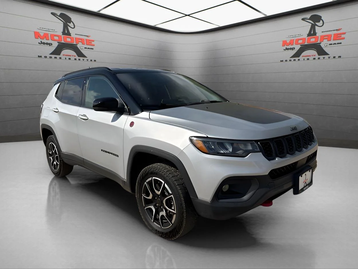2025 Jeep Compass Trailhawk