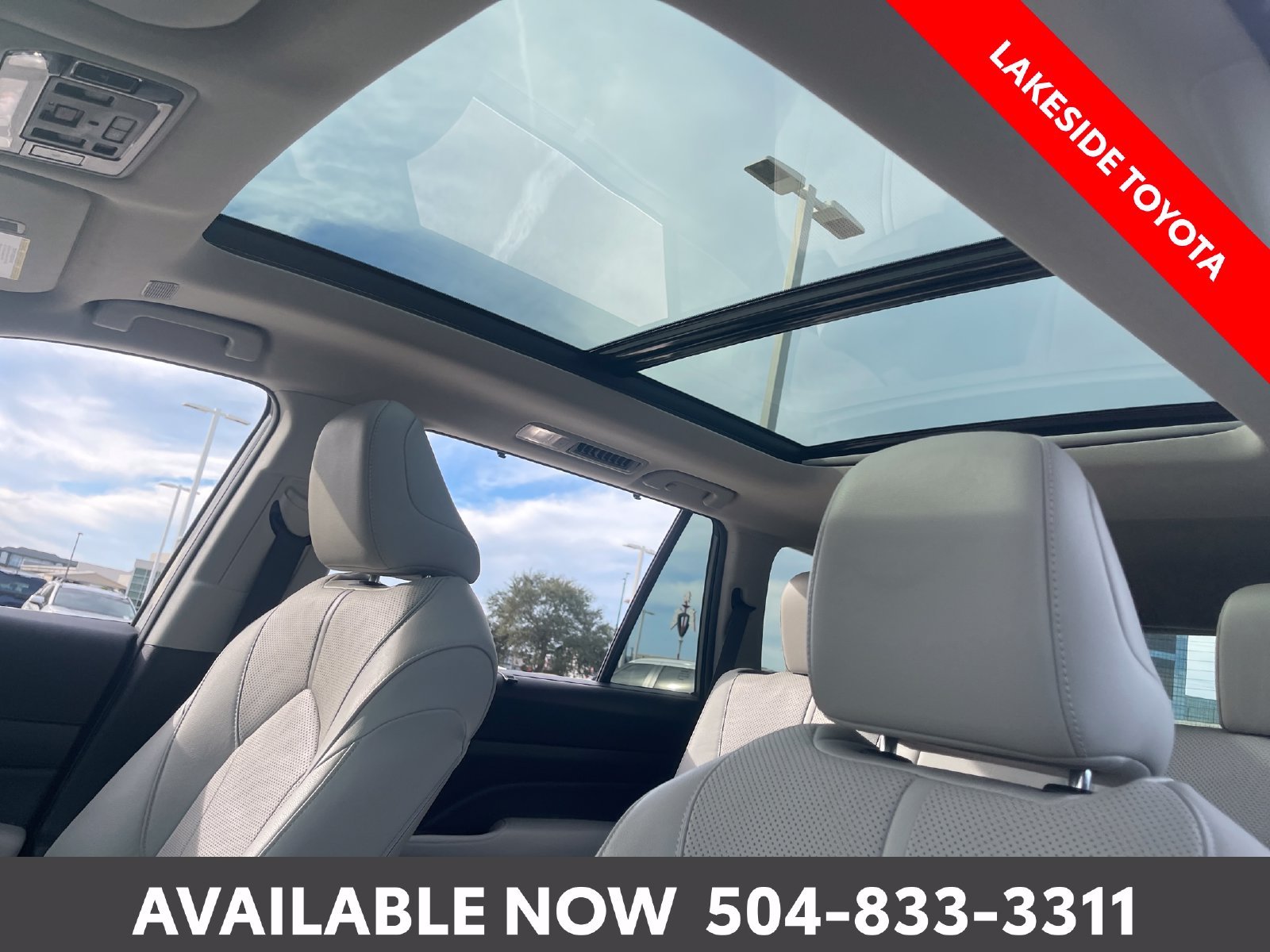 Certified Used 2025  Toyota Limited image 33