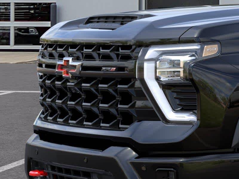 2026 Chevrolet Silverado 2500 HD ZR2 - Photo 13