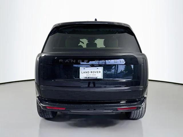 New 2026 Santorini Black Land Rover SE image 6