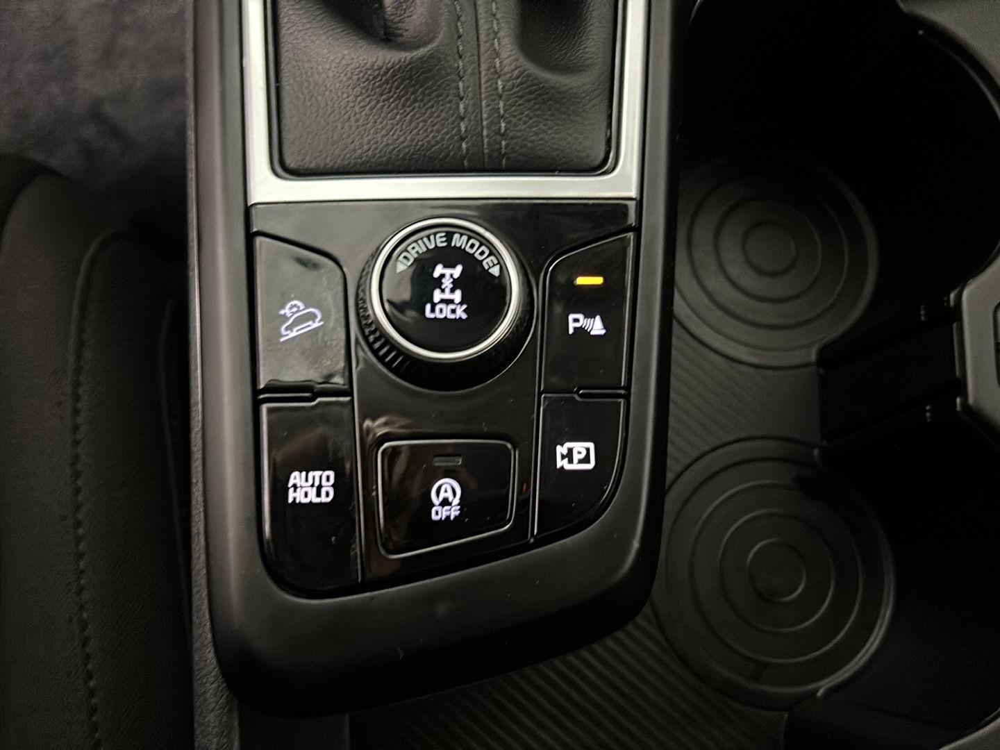 Used 2024 Gravity Gray Kia LX image 22