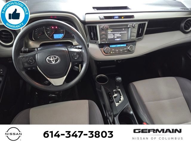 Used 2015 Gray Toyota XLE image 17