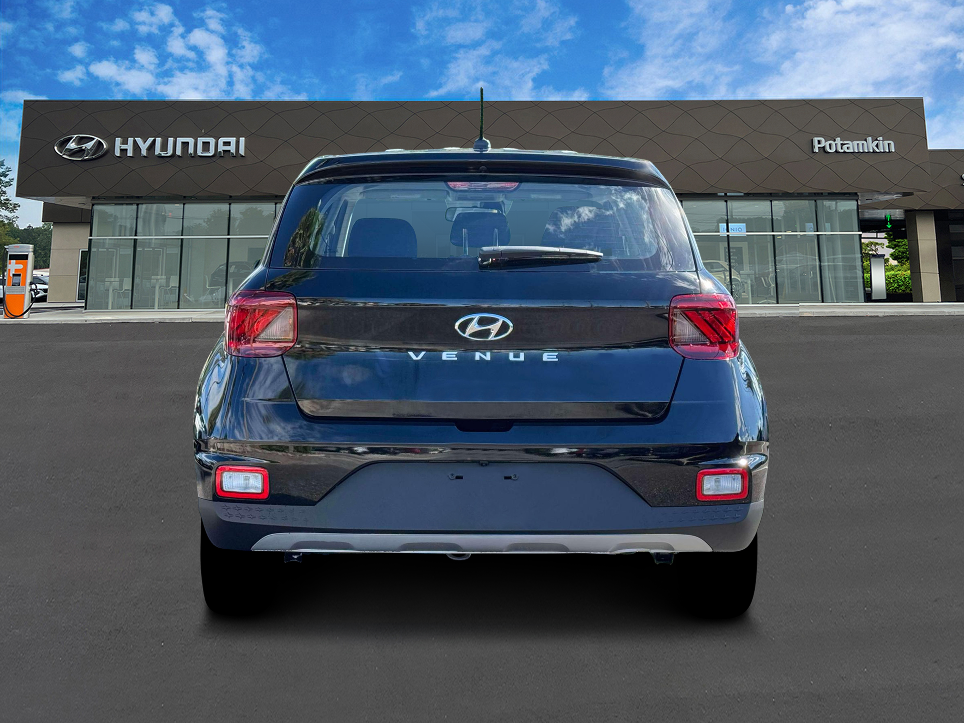 New 2026 Onyx Black Hyundai SE image 6