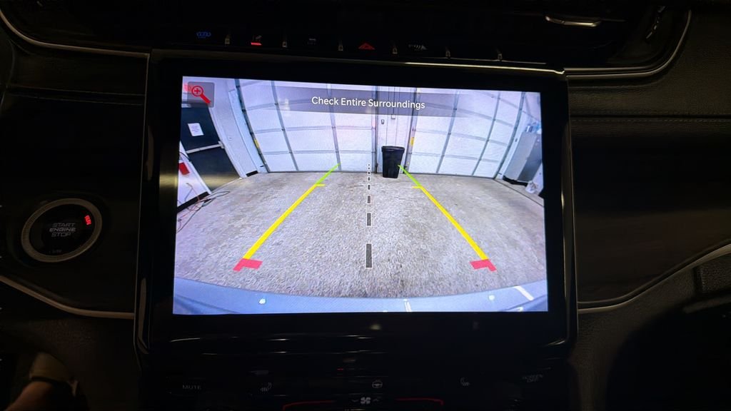 Used 2024 Silver Jeep 4xe image 22