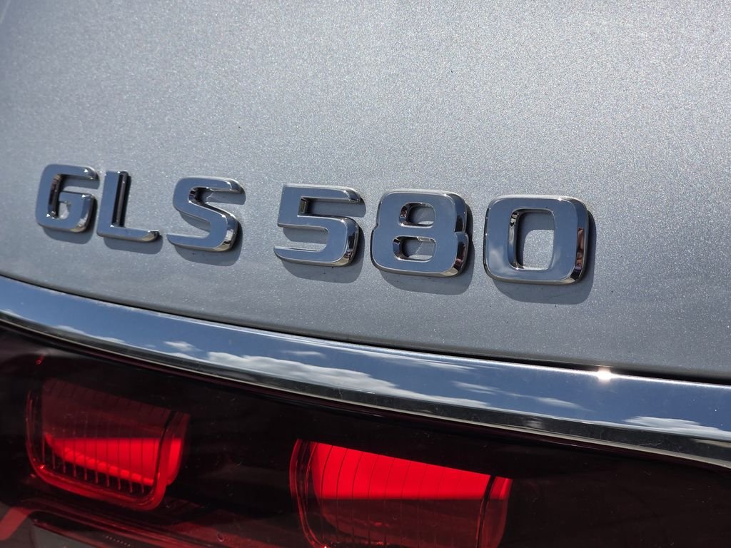 New 2026 Silver Mercedes-Benz GLS 580 image 8