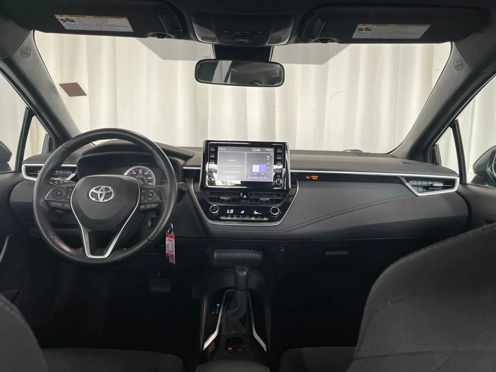 Used 2020 Black Sand Pearl Toyota SE image 9