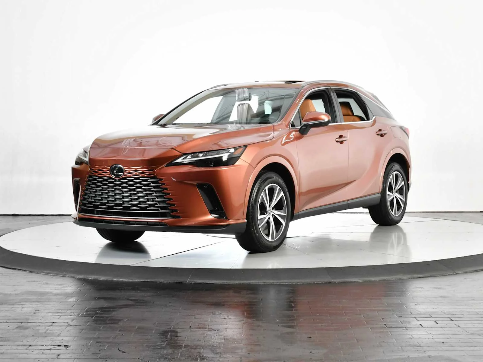 2025 Lexus RX 350's photo