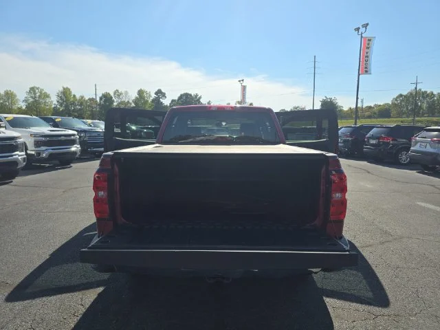 Used 2018 Red Chevrolet LT image 13