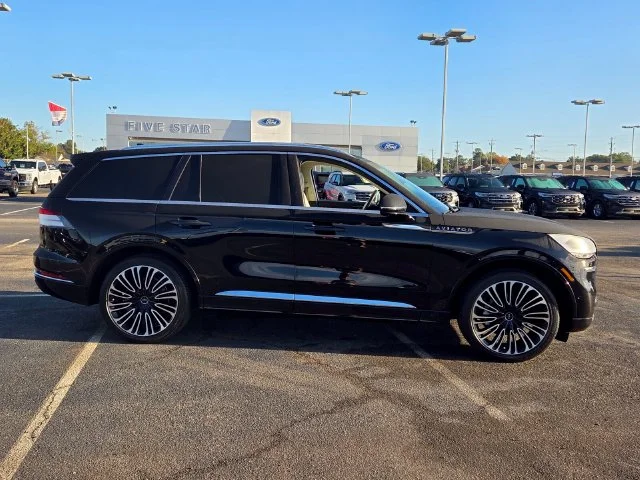 Used 2023 Black Lincoln Black Label image 9